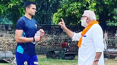 After Yograj Singh's 'Chris Gayle' remark, Arjun Tendulkar now gets 'tomorrow's legend' tag - Watch