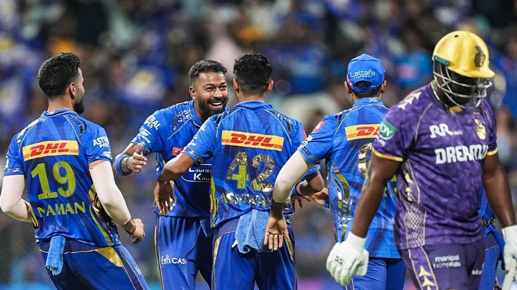#MIvKKR | आपलं WANKHEDE brings the first 𝐖!!! – As it happened - Mumbai Indians
