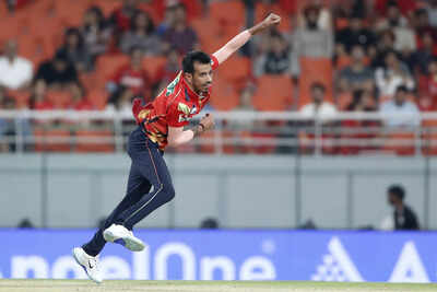 Viral video: Yuzvendra Chahal brutally trolls his IPL teammate, calls him...