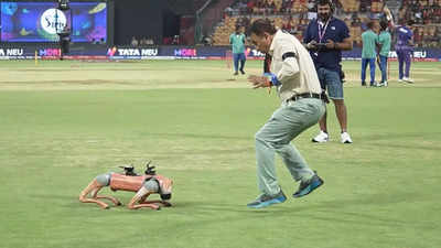 Sunil Gavaskar’s playful moments with IPL robot dog Champak go viral - Watch