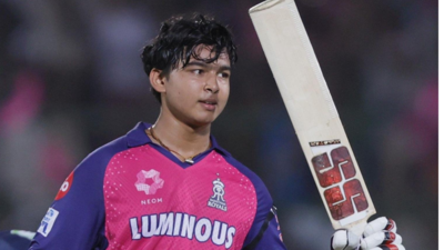 Oscar Piastri applauds 14-year-old cricket sensation Vaibhav Suryavanshi