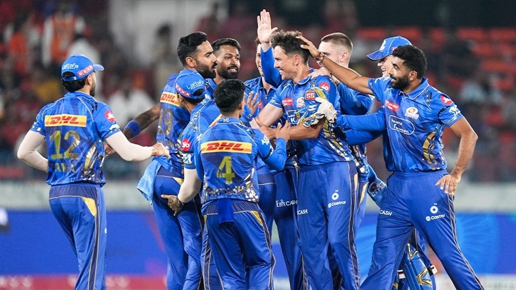 HYDERABAD CONQUERED! Rohit, Boult extend our 𝐖ictory march – As it happened - Mumbai Indians