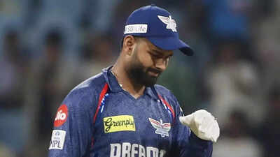 'Eventually wake up': Aakash Chopra on inconsistent Rishabh Pant