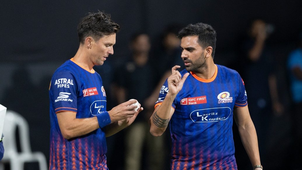 “Becomes easy when you bowl with world-class partners”: Chahar on being part of JCB trio - Mumbai Indians