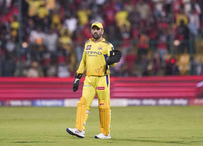 'He will play': CSK bowling coach gives fitness update on MS Dhoni