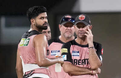 'Ricky stepped out of the flight': IPL teams hopeful to have full squads for remainder of tournament